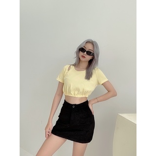 Áo croptop thun bo eo vàng Julie BLMDE