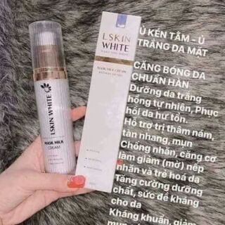 Ủ mặt kén tằm