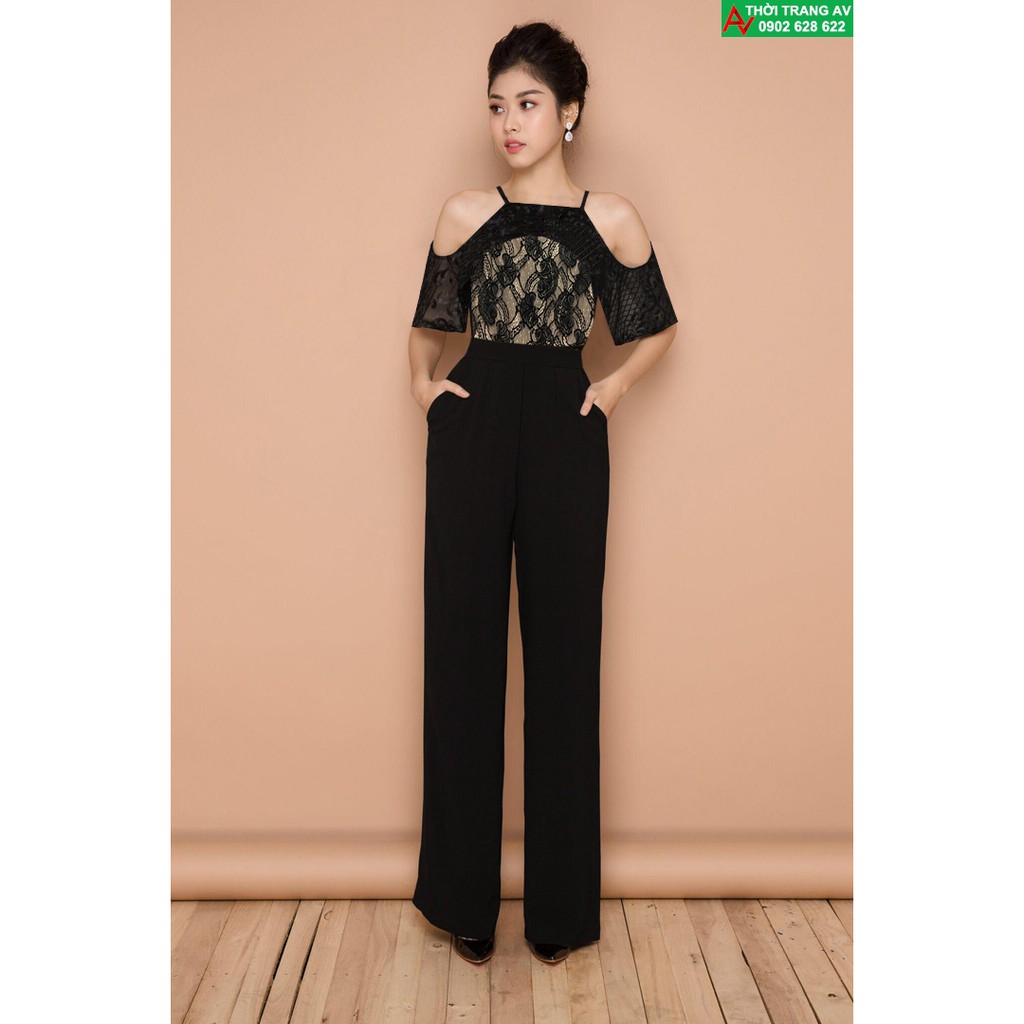 Jumpsuit - Đồ bay dài cổ yếm ống suông khoét vai phối ren đầy sang trọng - AV6197