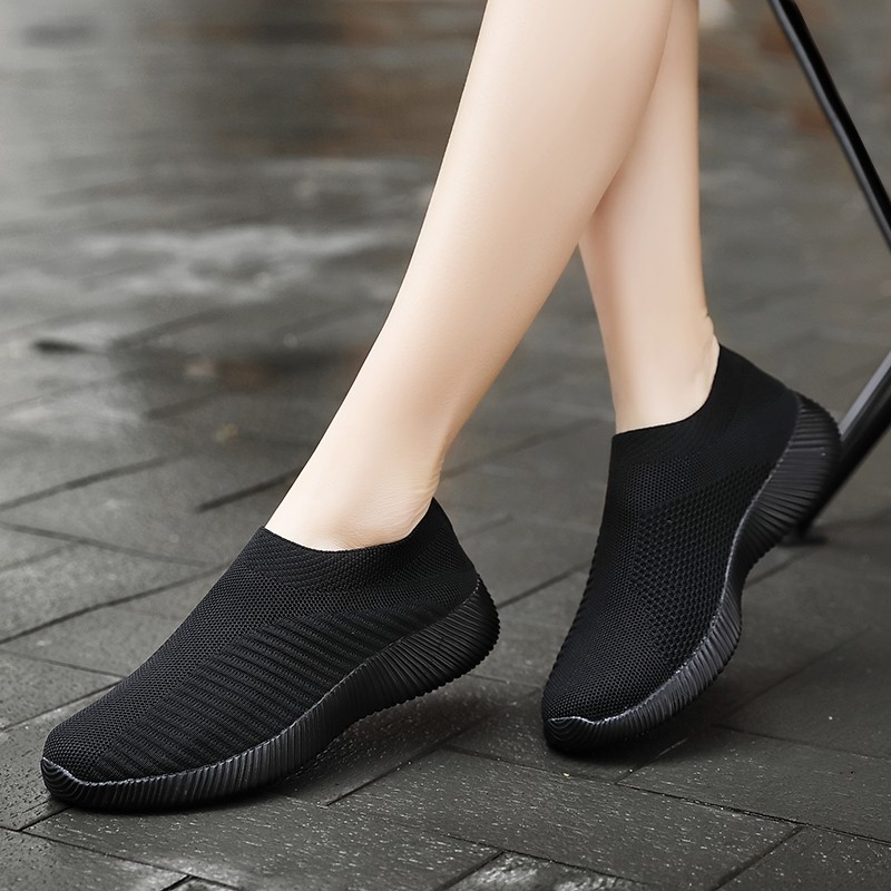 Giày Thể Thao Nữ Thoáng Khí Size 35-43 Năng Động
