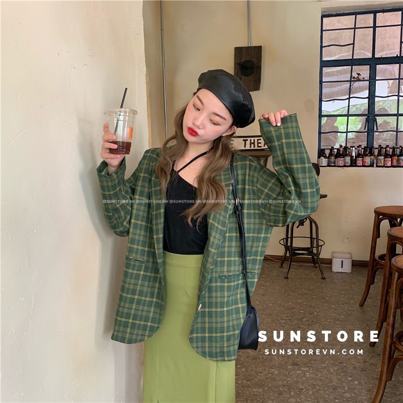 Áo khoác vest blazer sọc caro xanh và chân váy suông xẻ tả màu xanh Ulzzang