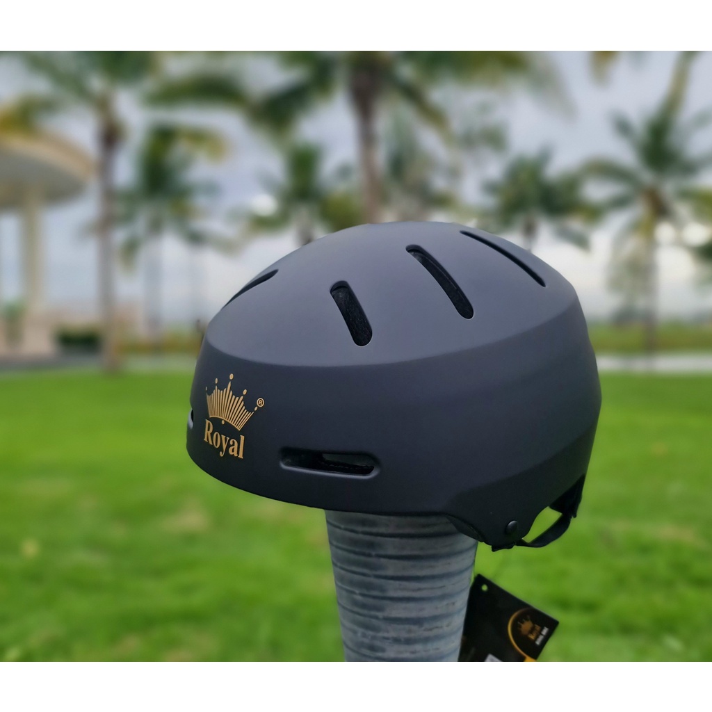 Mũ bảo hiểm xe đạp mẫu mới Royal MD17 màu đen nhám