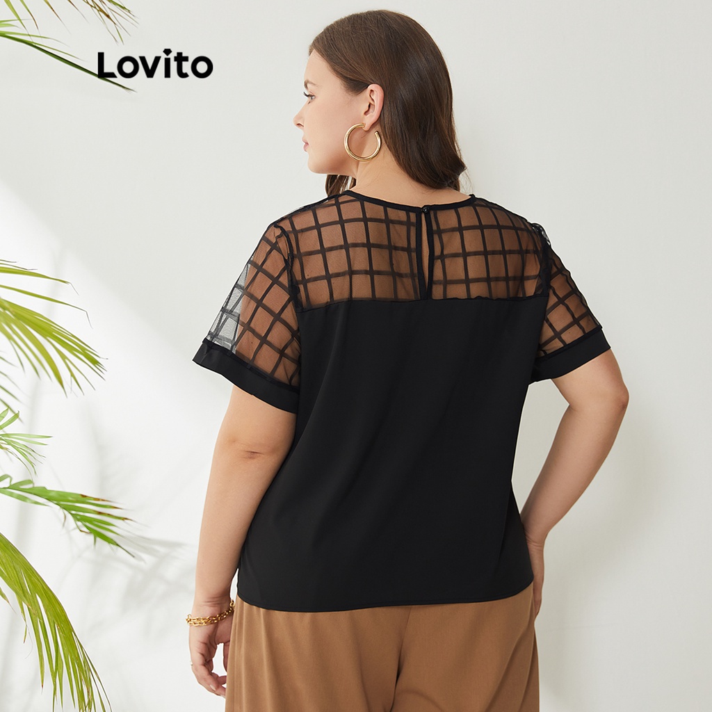 Áo Lovito plus size phối lưới tương phản thanh lịch trọng lượng nhẹ thoáng khí họa tiết caro LPS01023 (màu đen)