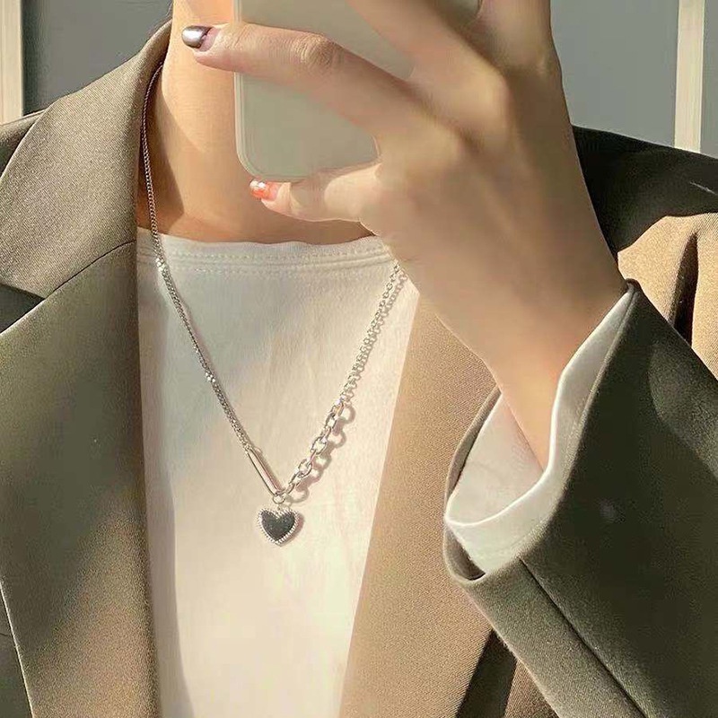 Vòng cổ Mặt Trái Tim Thời Trang Cá Tính Cho Nữ