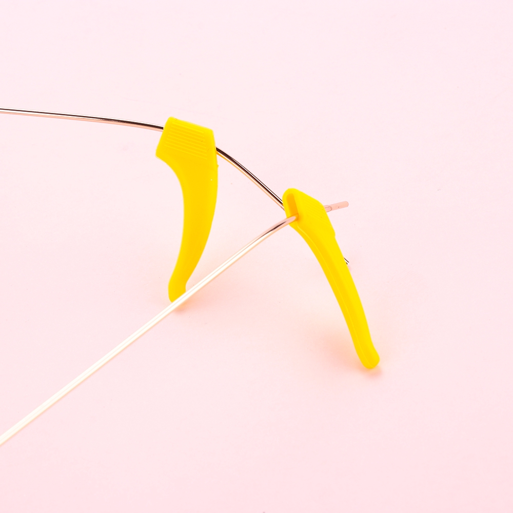 Móc tai gắn càng kính đeo mắt thiết kế tiện dụng