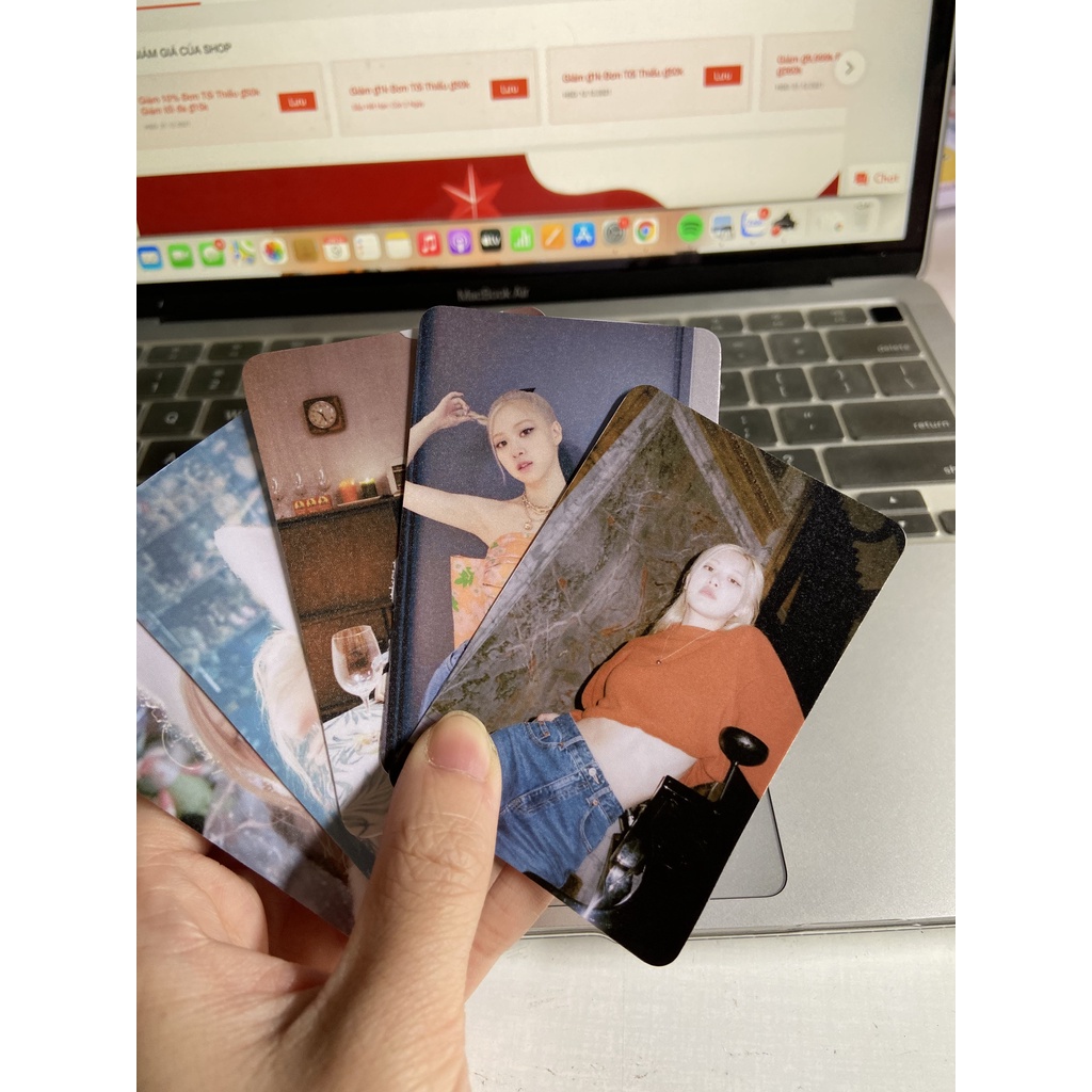 SET 9 CARD 4 thành viên Jennie Jisoo Lisa Rosé