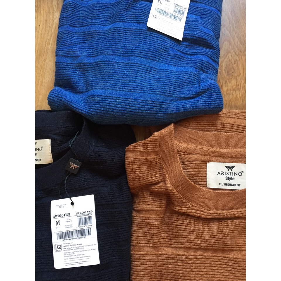 Áo len nam dài tay ARISTINO AWO004W8 dáng suông mỏng nhẹ nhưng ấm áp, co giãn thoải mái, toạ tiết vân ngang