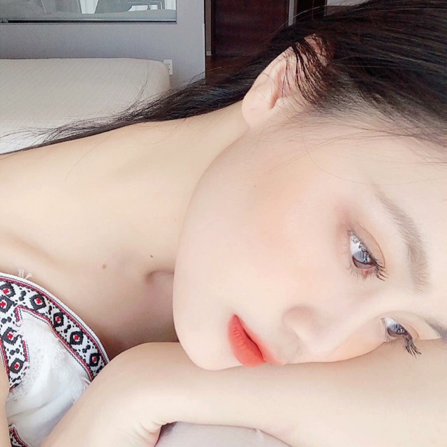 MATTELIPCRAYON - 95k