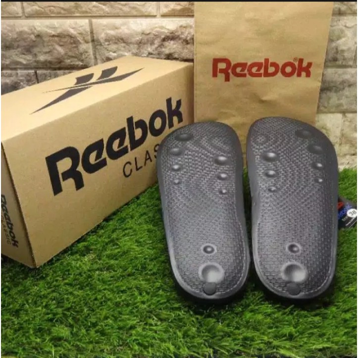 Dép Xăng Đan Reebok Thiết Kế Năng Động Cho Nam Và Nữ