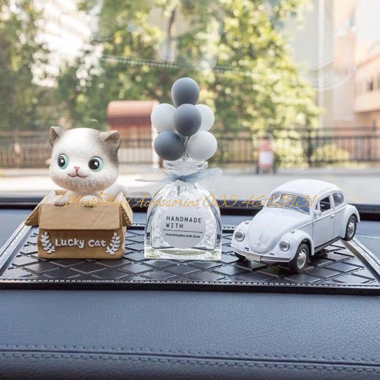 Mèo lucky cat dễ thương trang trí taplo ô tô