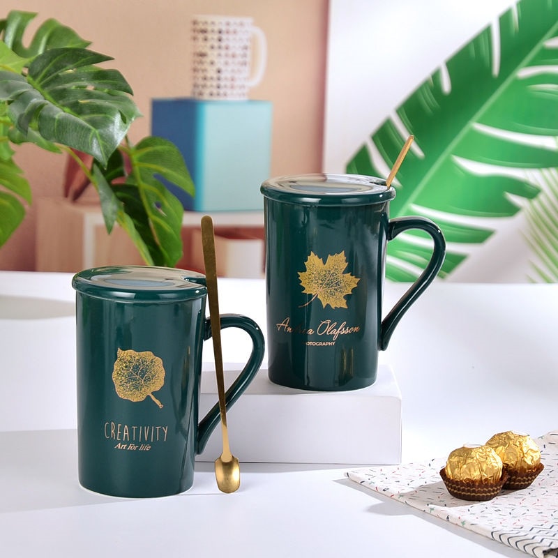 Cốc sứ LÁ PHONG THỦY cao cấp CÓ NẮP và THÌA dung tích 400ml, họa tiết Lá Cây, ly sứ quà tặng thông điệp tâm linh may mắn