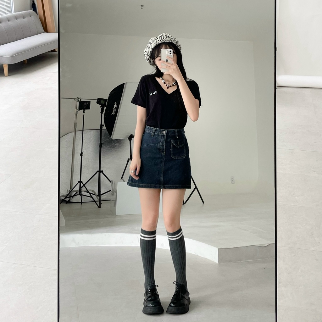 Áo thun nữ Mon vải cotton xược mềm mát kiểu cổ V SS0369