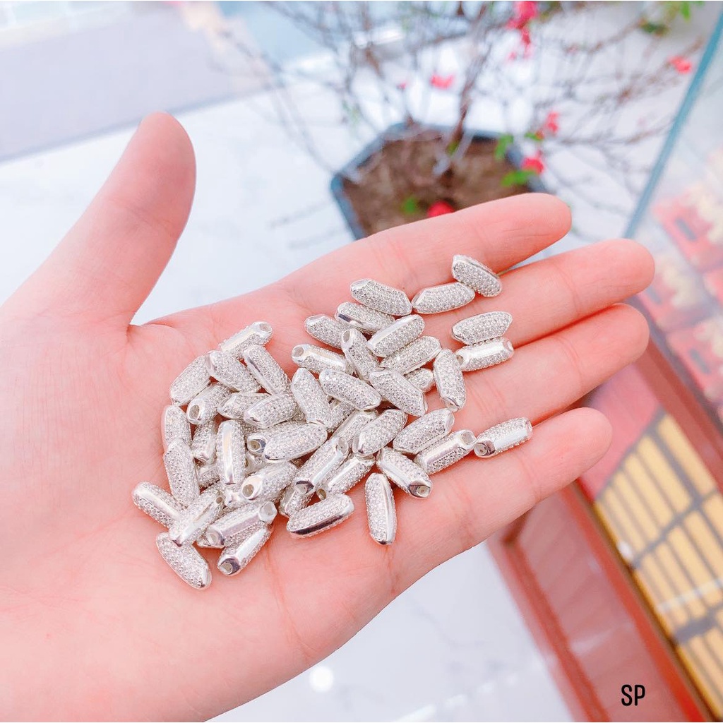 vòng tay chỉ đỏ hạt gạo bạc ta phát tài lộc