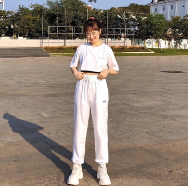 Quần JOGGER In SPUN [FREESHIP] Quần Bo Ống 2 Màu Đen Trắng | BigBuy360 - bigbuy360.vn