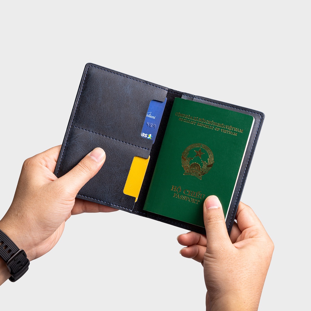 Ví Passport cao cấp thời trang LATA LVN65 nhiều màu