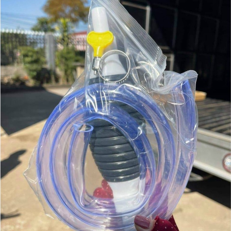 Dụng cụ bơm hút chất lỏng bằng tay tiện lợi chất liệu PVC cao cấp dài 1M2