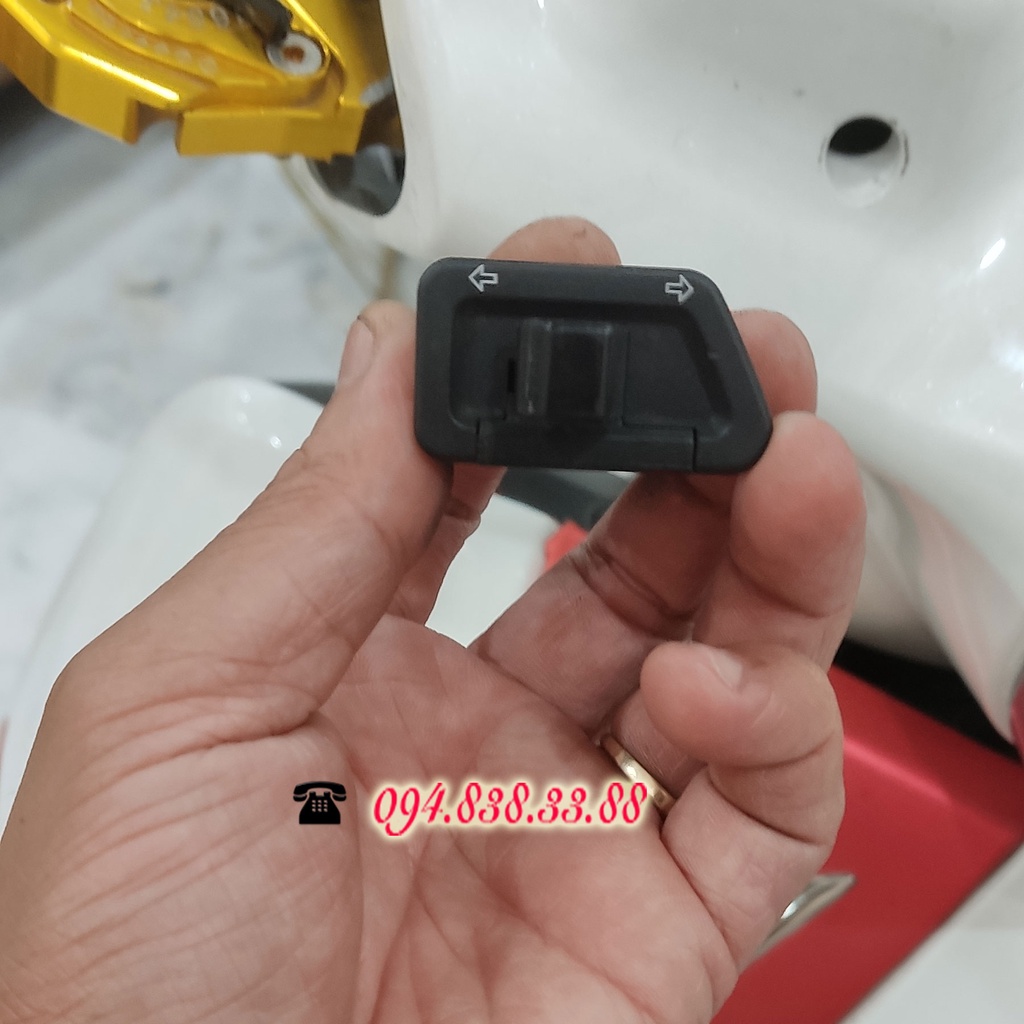 Công tắc Hazard Cho xe Klara A2/S22/Feliz/Feliz S