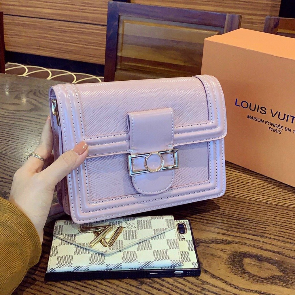 Túi vuông phối dây bính