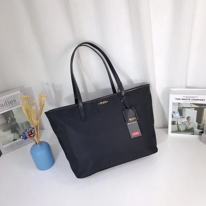 Túi xách vải dù siêu nhẹ 196452 thiết kế đơn giản thời trang