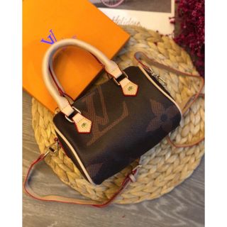 Túi lv trống độc đáo size 20