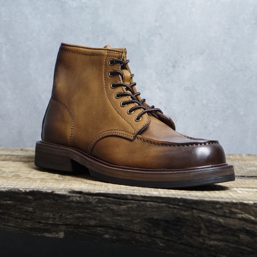 Giày boot nam cổ cao da bê sang trọng nam tính màu vàng nâu dậm ZANE