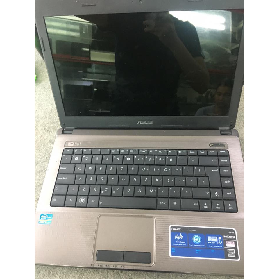 asus X44H core i5 2450m ram 4gb hdd 500gb máy đẹp như mới