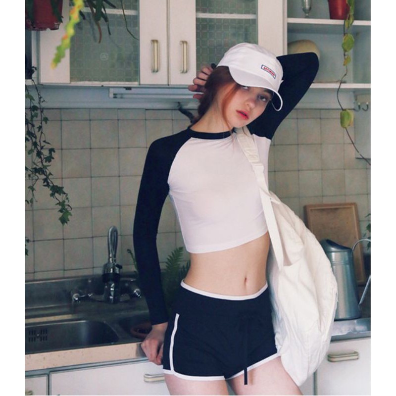 Đồ bơi tay dài đen phối trắng