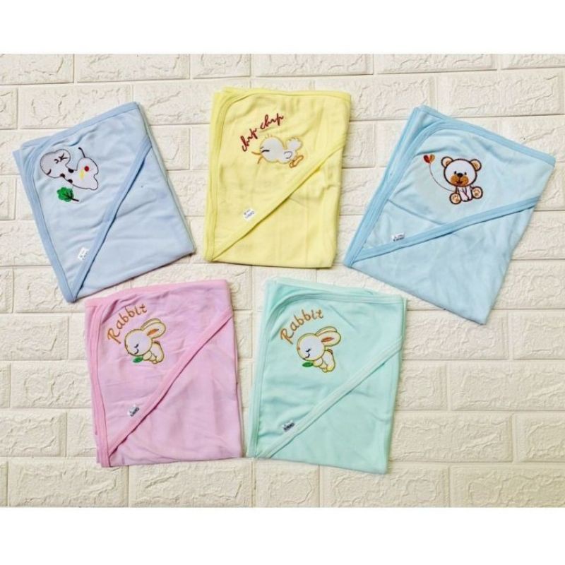 Chăn ủ thêu hình mùa hè có mũ