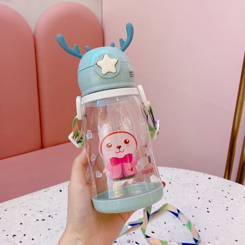 bình nước cho bé đi học có ống hút 600ml Hình Gạc Nai Hươu Dễ Thương Nhiều Màu Sắc Cho Bé