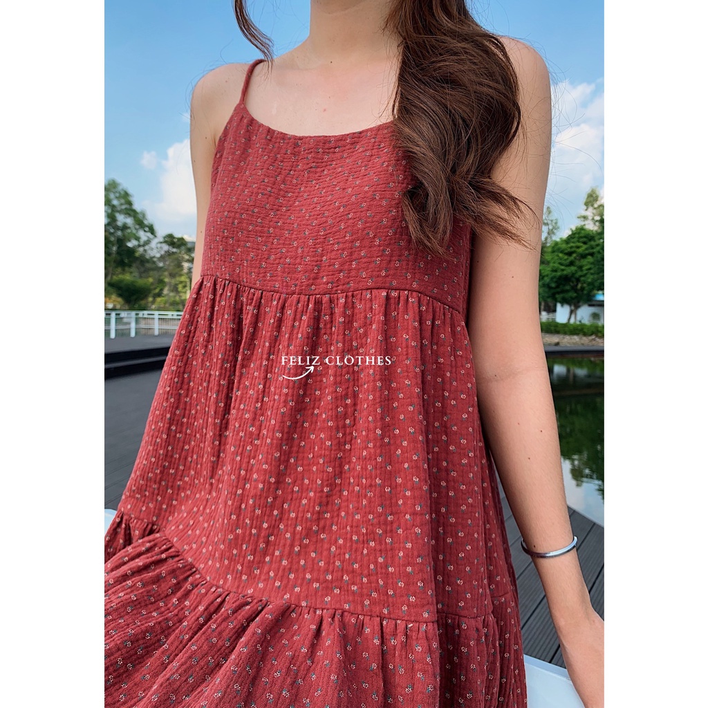 Đầm hai dây hoa nhí màu đỏ mận chất xô muslin cực fresh