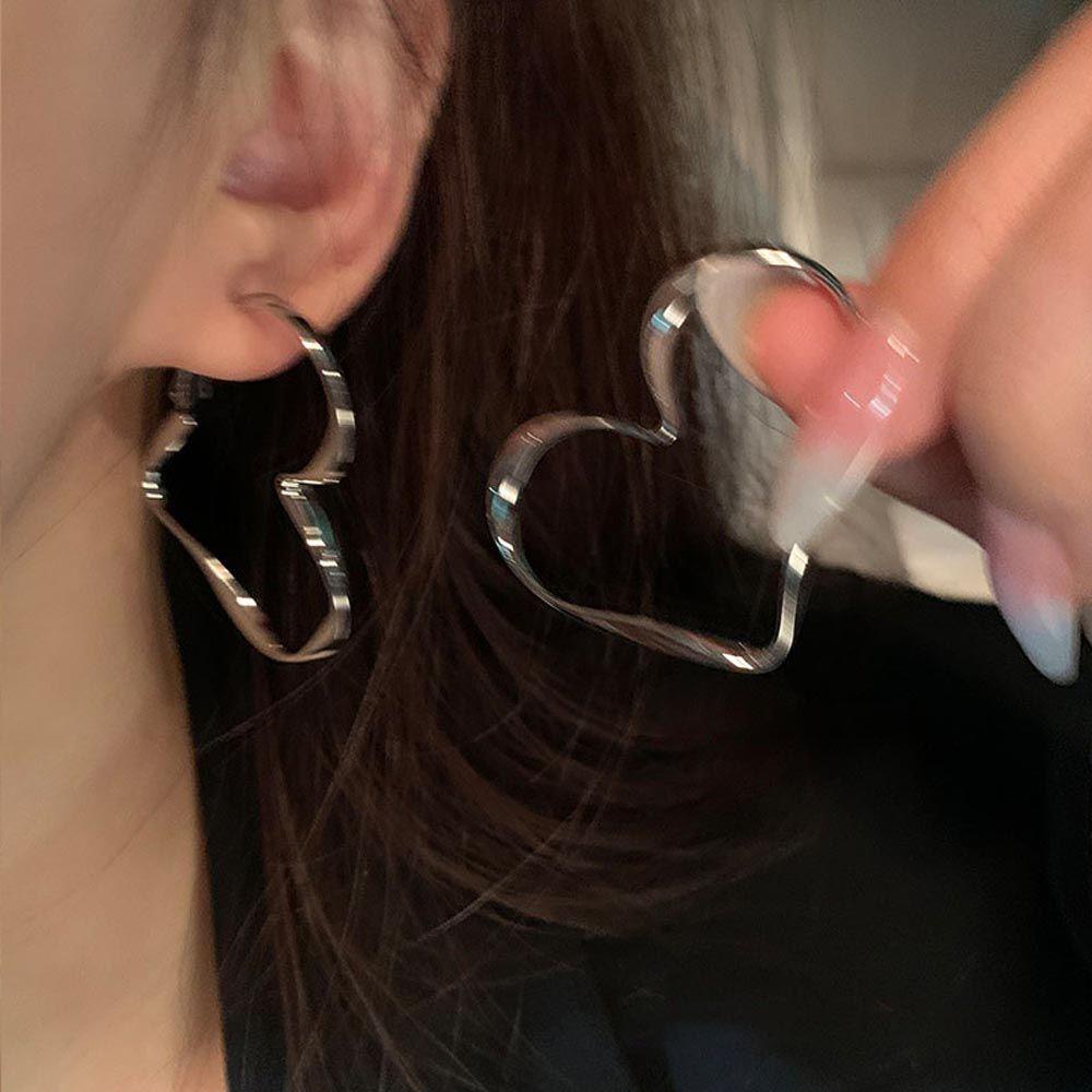 Khuyên Tai Kim Loại Dáng Dài Phong Cách Vintage Hợp Thời Trang Cho Nữ