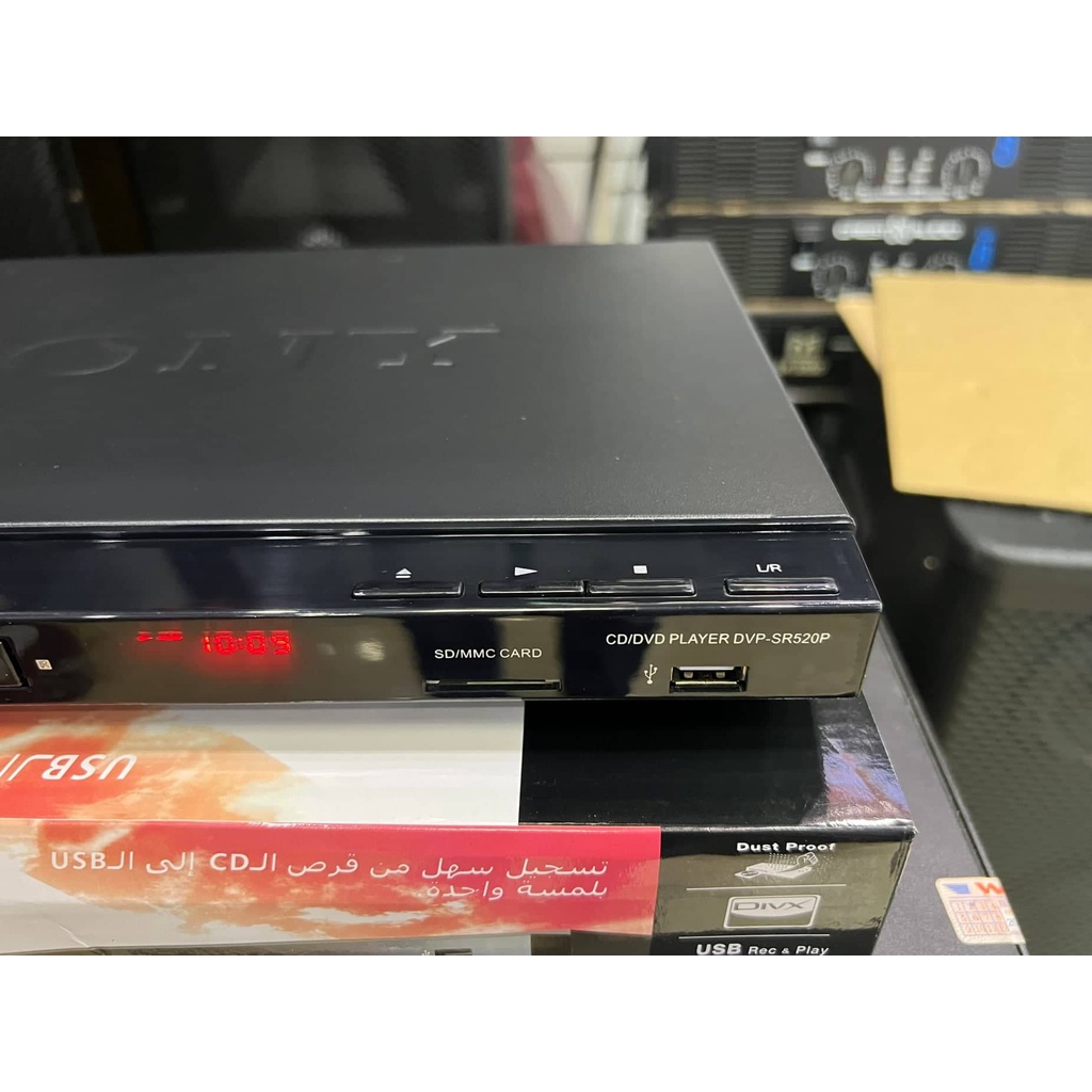 Đầu đĩa DVD SONY DVP-SR520P: Hình ảnh sắc nét qua cổng HDMI, đọc nhiều định dạng đĩa, không kén đĩa