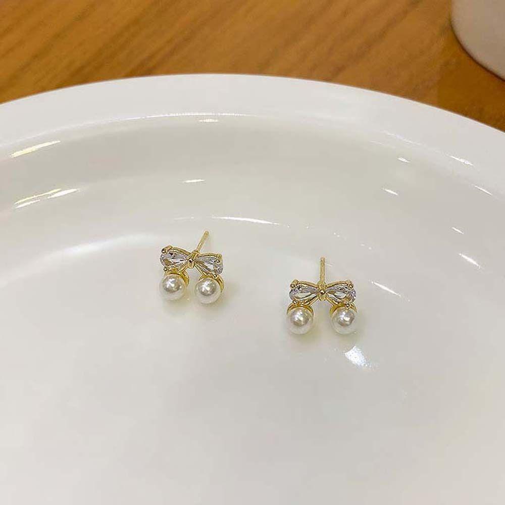 Khuyên Tai Móc Đính Ngọc Trai / Cherry Zircon Phong Cách Hàn Quốc Cho Nữ