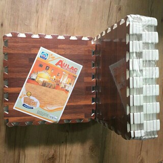 Thảm xốp vân gỗ âu lạc - 9 tấm 42x42 cm