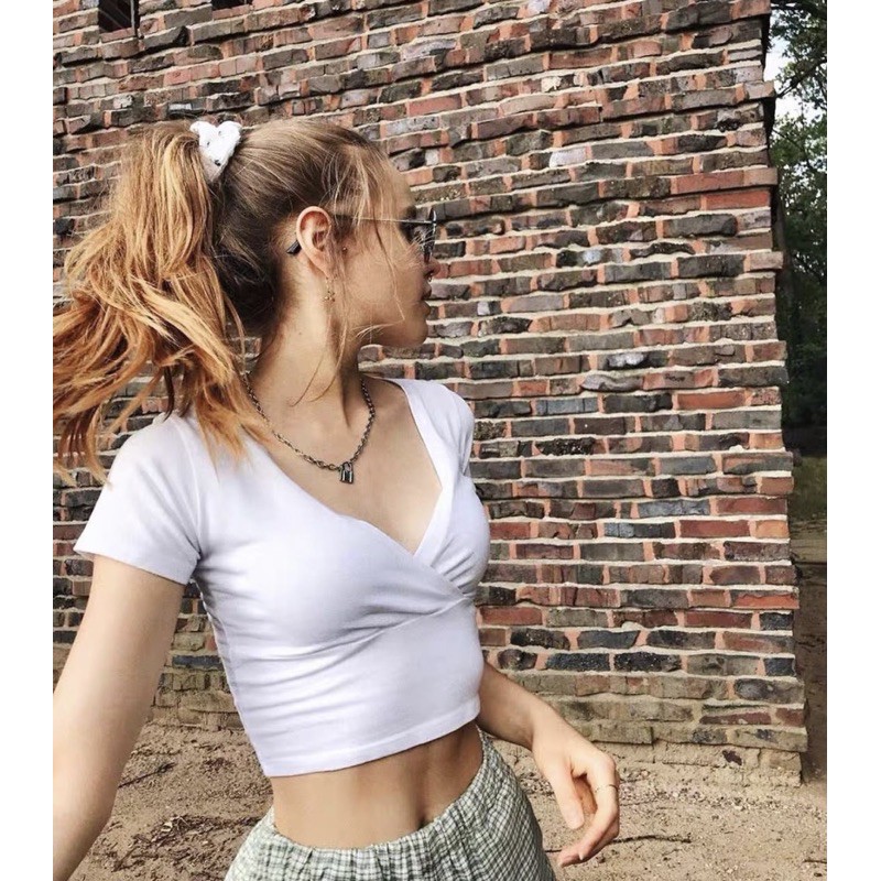 V-neck crop top | BigBuy360 - bigbuy360.vn