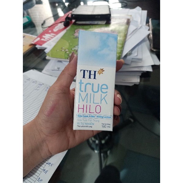 Thùng sữa tươi tiệt trùng Th true milk HILO 180 ml * 48 hộp nguyên chất