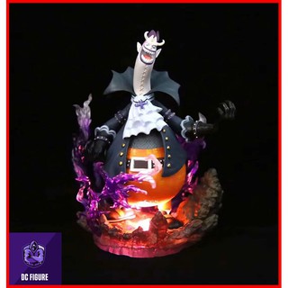 Mô hình Thất vũ hải Gecko Moria ( one piece )