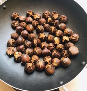 Hạt dẻ hạt to ngon bở bùi
