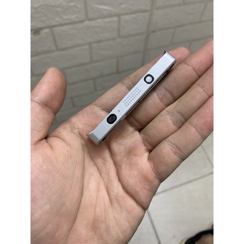 Top cover BlackBerry KeyOne - Nắp che camera Blackberry Key1 - KeyOne