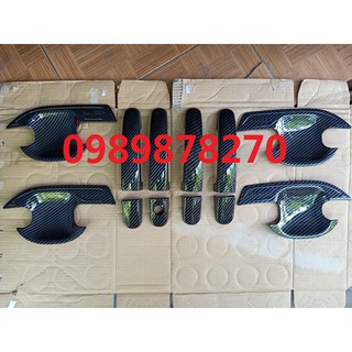 Ốp tay cửa không từ + hõm cửa vân cacbon xe Ranger đời 2013 đến 2021 và bản Raptor.