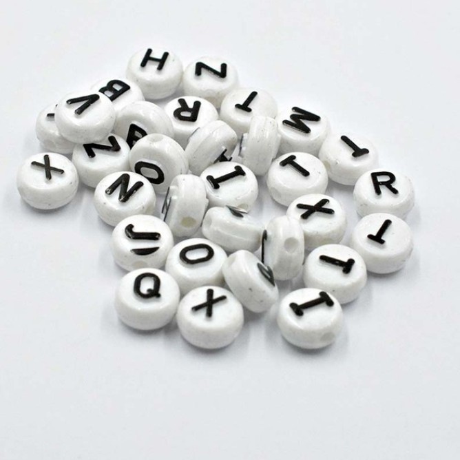 Bộ 30 Hạt Xâu Chuỗi Hình Chữ Cái 10mm