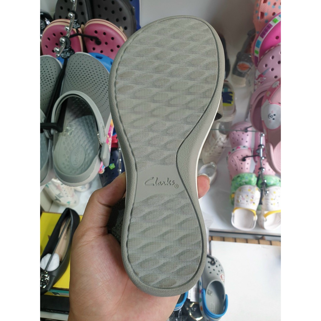 Sandal Clarks nữ chính hãng dòng cloudstepper cực nhẹ cực êm