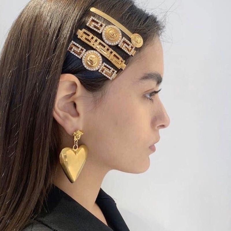 cặp tóc đính đá versace
