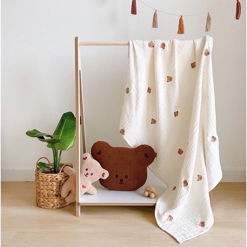 Chăn Xô 6 Lớp CHEZBEBE Thêu Họa Tiết 85x135CM Made In Korea