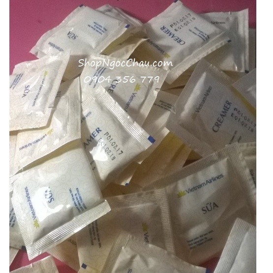 Sữa bột nguyên kem Bamboo airways