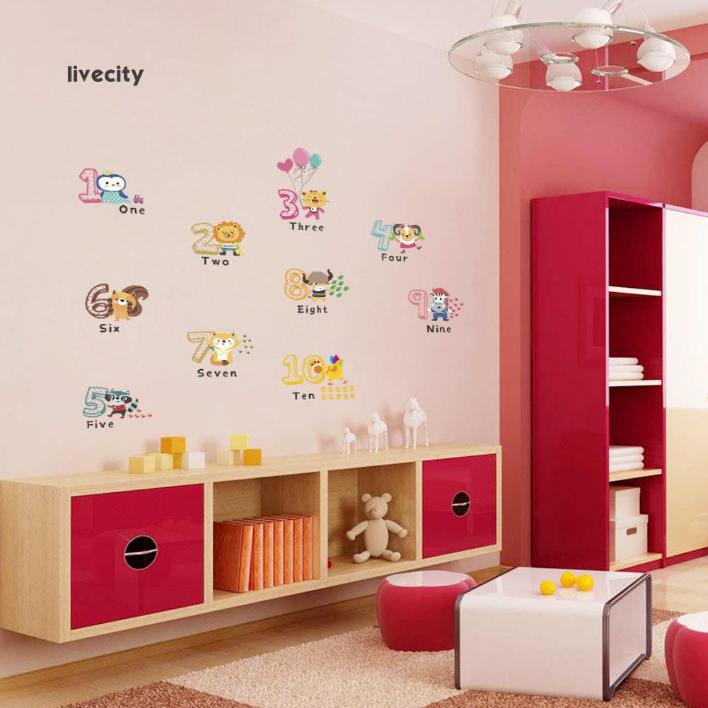 Giấy dán tường họa tiết hình con thú và con số theo phong cách hoạt hình dùng trang trí phòng cho trẻ nhỏ