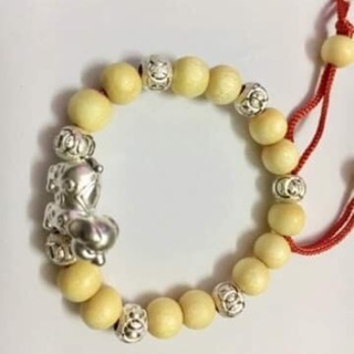 Vòng dâu tằm cho bé - mix bi cát bạc và con giáp chó