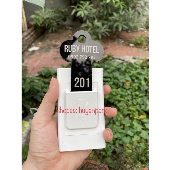 Móc treo chìa khoá ngắt điện Lioa 20A