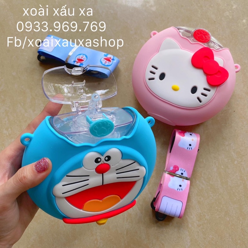 bình nước doraemon - kitty kèm dây đeo và ống hút bên trong ( 1 cái)