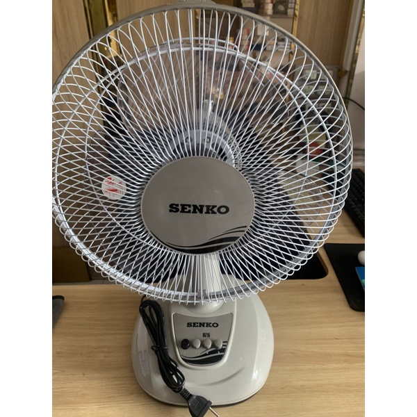 Quạt bàn Senko B1216 công suất 40W - 3 chế độ gió - Hàng chính hãng